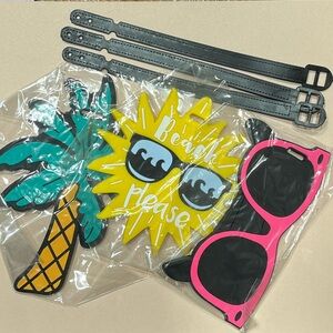 NWT- Luggage Tags Set
